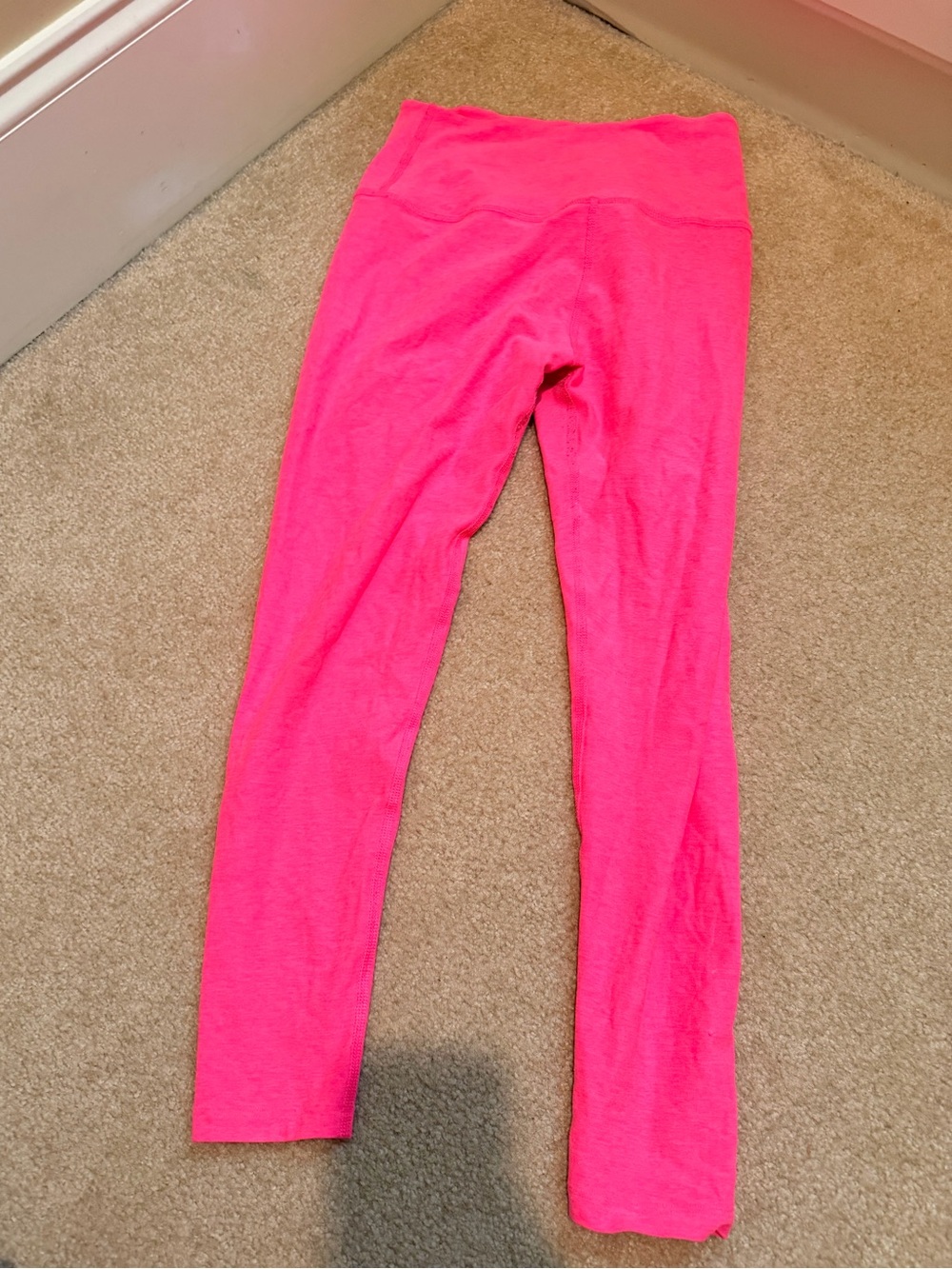 Beyond yoga neon Pink Stretch Leggings
